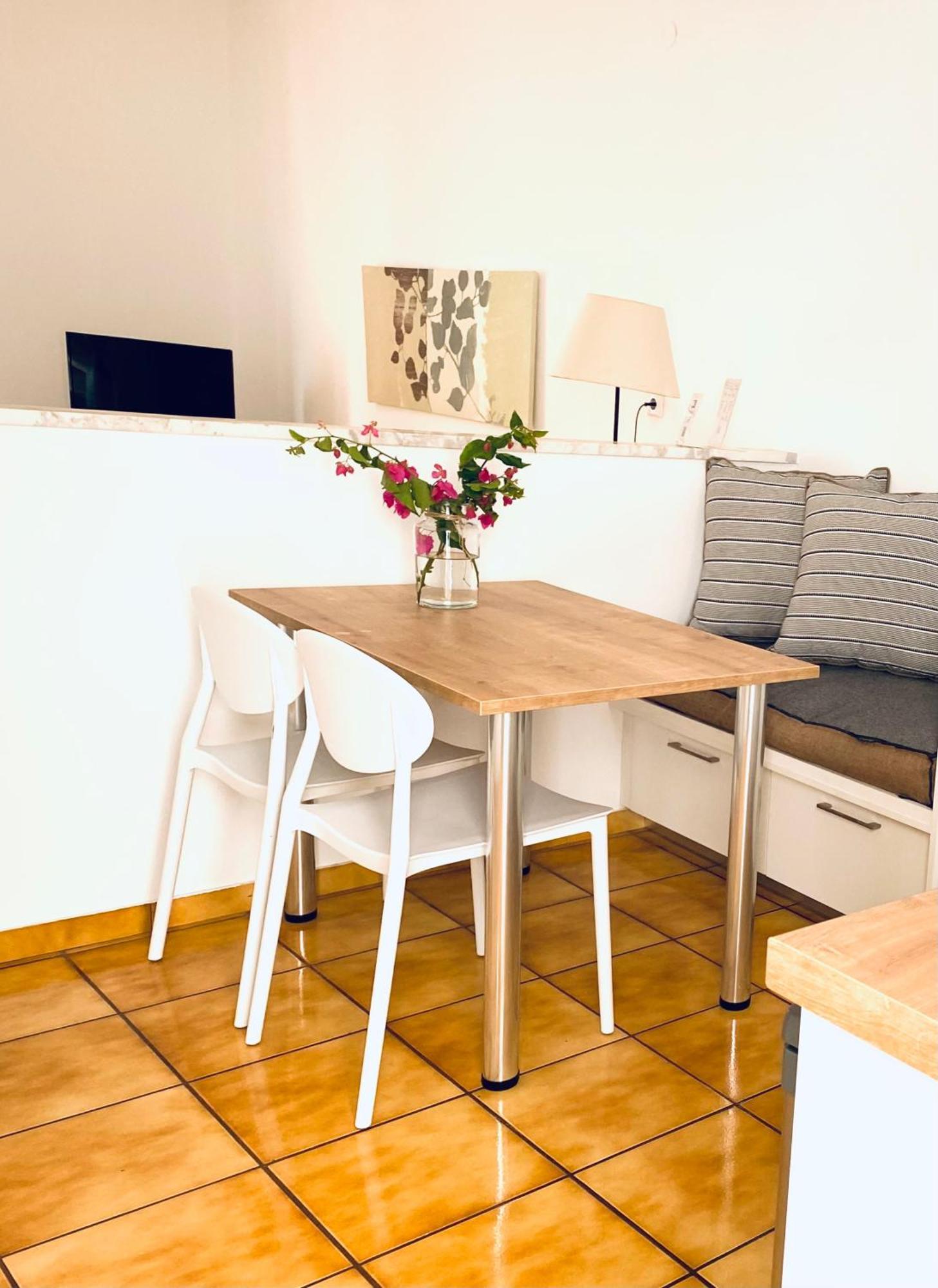 Romanos Apartments Gaios Ngoại thất bức ảnh