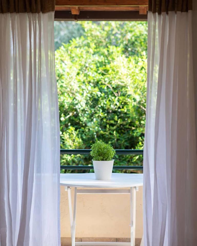 Romanos Apartments Gaios Ngoại thất bức ảnh